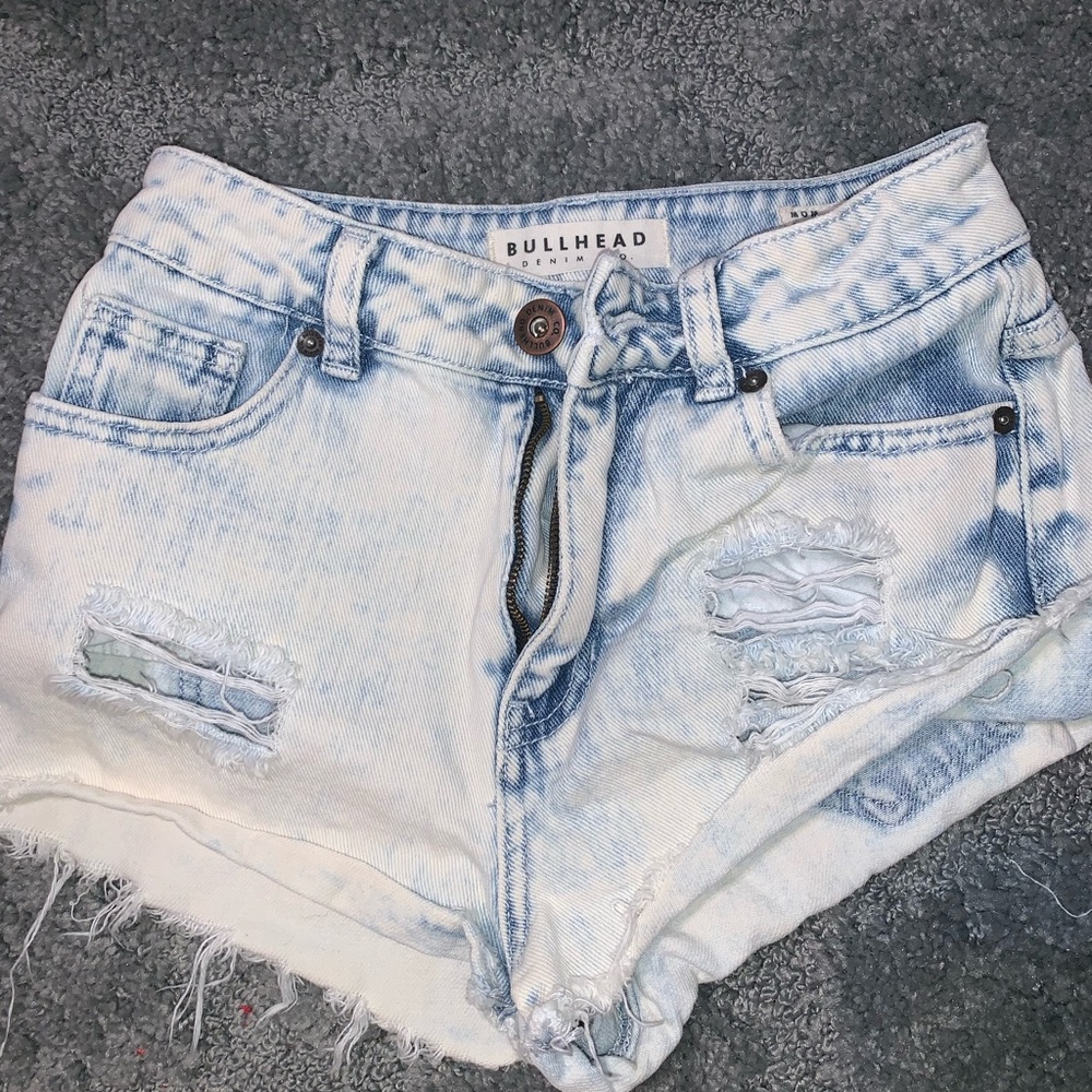 Bullhead Jean shorts
